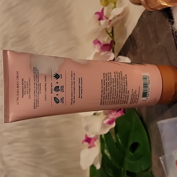 Hibiscus 🌺 Paradise Set Bath & Body Includes Bonus Gift Bag, tag, bow & card! - Picture 11 of 11